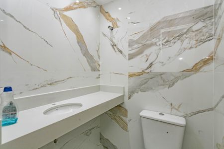 Apartamento para alugar com 55m², 2 quartos e 1 vagaBanheiro