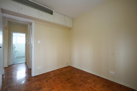 Apartamento para alugar com 69m², 2 quartos e 1 vagaQuarto