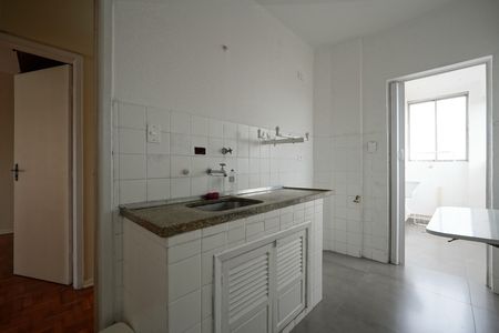 Apartamento para alugar com 69m², 2 quartos e 1 vagaCozinha