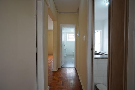 Apartamento para alugar com 69m², 2 quartos e 1 vagaCorredor