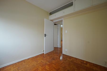 Apartamento para alugar com 69m², 2 quartos e 1 vagaQuarto