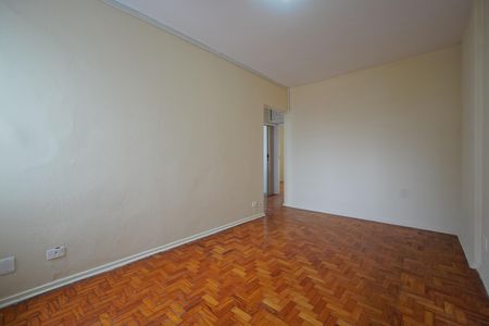 Apartamento para alugar com 69m², 2 quartos e 1 vagaSala