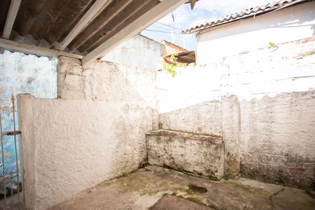 Casa à venda com 250m², 2 quartos e sem vaga Casa à venda com 250m², 2 quartos e sem vagaQUINTAL E ÁREA DE SERVIÇO