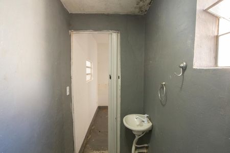 BANHEIRO de casa à venda com 2 quartos, 250m² em Sítio do Mandaqui, São Paulo