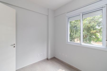 Quarto 1 de apartamento à venda com 2 quartos, 42m² em Cavalhada, Porto Alegre