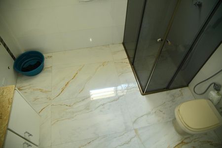 Casa à venda com 264m², 3 quartos e 4 vagasBanheiro Suíte 1