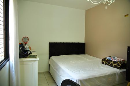 Casa à venda com 264m², 3 quartos e 4 vagasSuíte 2 