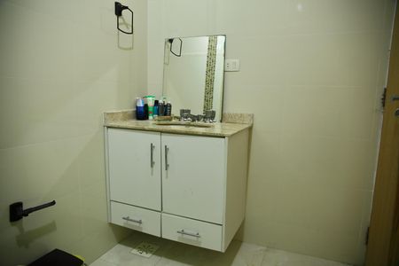 Casa à venda com 264m², 3 quartos e 4 vagasBanheiro Suíte 3 