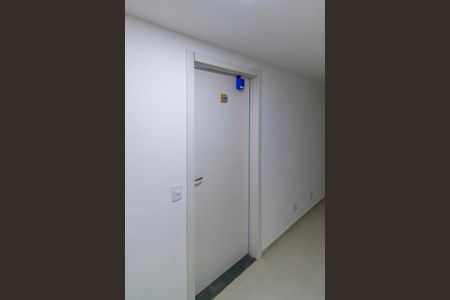 Apartamento para alugar com 40m², 2 quartos e 1 vagaÁrea comum - Entrada do Imóvel com lockbox