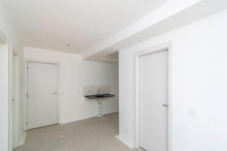 Sala de apartamento para alugar com 2 quartos, 40m² em Irajá, Rio de Janeiro