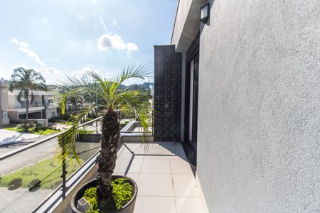 Casa de condomínio à venda com 465m², 5 quartos e 4 vagas Casa de condomínio à venda com 465m², 5 quartos e 4 vagasVaranda