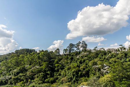 Casa de condomínio à venda com 465m², 5 quartos e 4 vagas Casa de condomínio à venda com 465m², 5 quartos e 4 vagasVista da Suíte