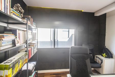 Casa de condomínio à venda com 465m², 5 quartos e 4 vagas Casa de condomínio à venda com 465m², 5 quartos e 4 vagasSuíte 2