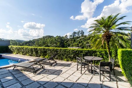 Casa de condomínio à venda com 465m², 5 quartos e 4 vagas Casa de condomínio à venda com 465m², 5 quartos e 4 vagasPiscina