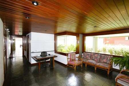 Apartamento à venda com 124m², 3 quartos e 2 vagasHall de entrada