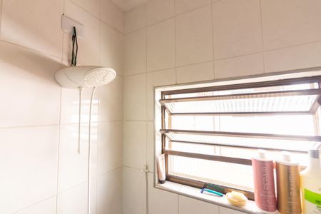 Casa à venda com 130m², 3 quartos e 2 vagas Casa à venda com 130m², 3 quartos e 2 vagasBanheiro