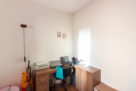 Casa à venda com 130m², 3 quartos e 2 vagas Casa à venda com 130m², 3 quartos e 2 vagasQuarto 2