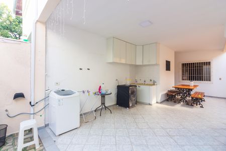 Casa à venda com 130m², 3 quartos e 2 vagas Casa à venda com 130m², 3 quartos e 2 vagasÁrea Gourmet