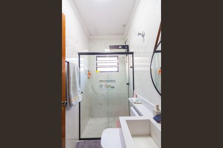 Casa à venda com 130m², 3 quartos e 2 vagas Casa à venda com 130m², 3 quartos e 2 vagasBanheiro da Suíte