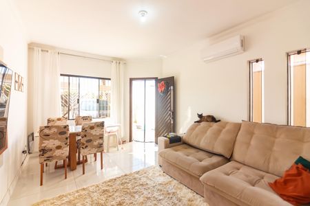 Sala de casa à venda com 3 quartos, 130m² em Bussocaba, Osasco