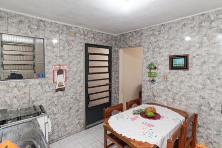 Casa para alugar com 80m², 2 quartos e 1 vagaCozinha
