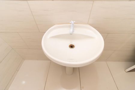 Apartamento para alugar com 90m², 2 quartos e sem vagaBanheiro