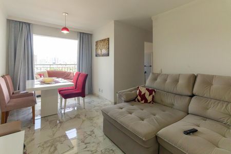 Sala de apartamento à venda com 3 quartos, 66m² em Guaiauna, São Paulo