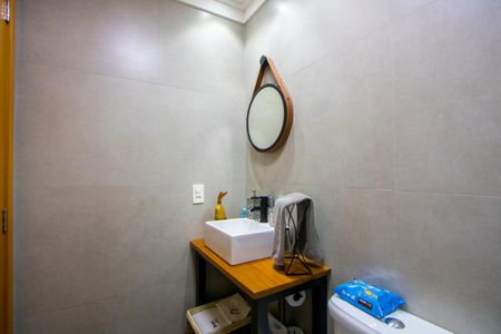 Apartamento à venda com 73m², 2 quartos e 2 vagasBanheiro social