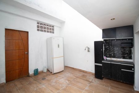 Casa para alugar com 300m², 4 quartos e 2 vagas Casa para alugar com 300m², 4 quartos e 2 vagasCozinha 2