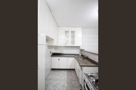 Casa para alugar com 300m², 4 quartos e 2 vagas Casa para alugar com 300m², 4 quartos e 2 vagasCozinha