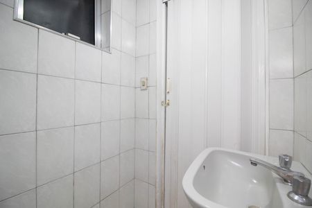 Casa para alugar com 300m², 4 quartos e 2 vagas Casa para alugar com 300m², 4 quartos e 2 vagasBanheiro 1