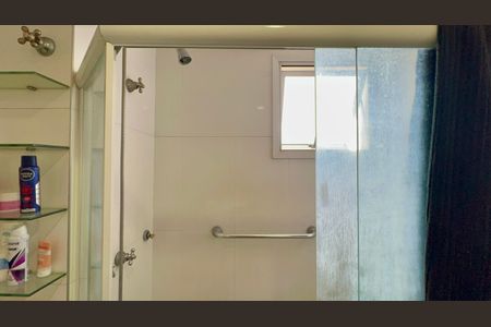 Apartamento à venda com 340m², 4 quartos e 6 vagasBanheiro da Suíte 3