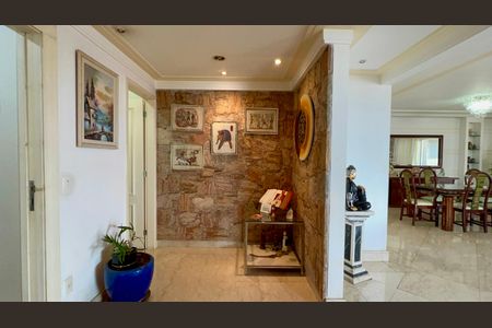 Apartamento à venda com 340m², 4 quartos e 6 vagasHall de entrada