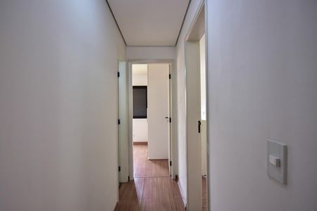 Corredor de apartamento para alugar com 3 quartos, 100m² em Vila Progredior, São Paulo