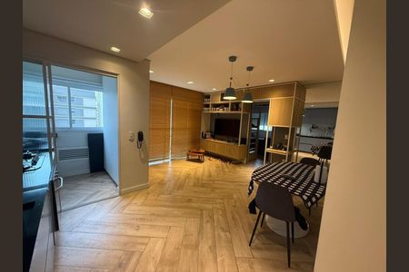 Apartamento para alugar com 2 quartos, 65m² em Alphaville Industrial, Barueri