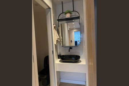 Apartamento para alugar com 2 quartos, 65m² em Alphaville Industrial, Barueri