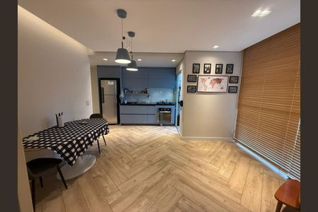 Apartamento para alugar com 2 quartos, 65m² em Alphaville Industrial, Barueri