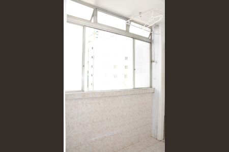 Apartamento para alugar com 76m², 3 quartos e 1 vagaDetalhe - Área de Serviço