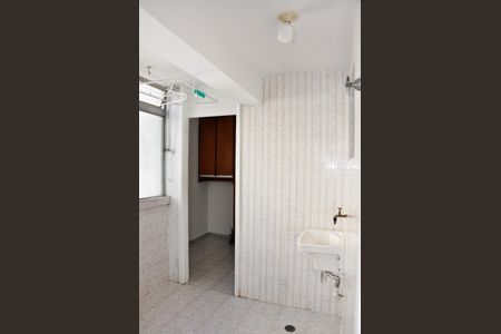 Apartamento para alugar com 76m², 3 quartos e 1 vagaDetalhe - Área de Serviço