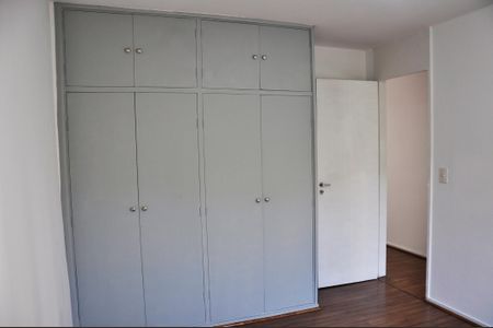 Apartamento para alugar com 76m², 3 quartos e 1 vagaDetalhe - Quarto 02