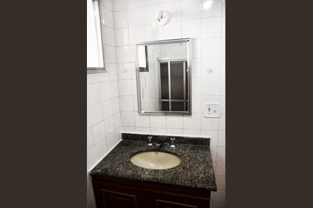 Apartamento para alugar com 76m², 3 quartos e 1 vagaDetalhe - Banheiro Social