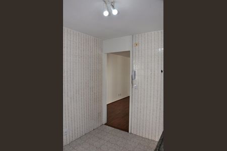 Apartamento para alugar com 76m², 3 quartos e 1 vagaDetalhe - Cozinha