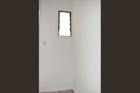 Apartamento para alugar com 76m², 3 quartos e 1 vagaDetalhe - Quarto 03 (empregada)
