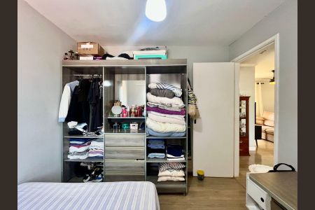 Apartamento à venda com 45m², 3 quartos e 1 vagaQuarto 2