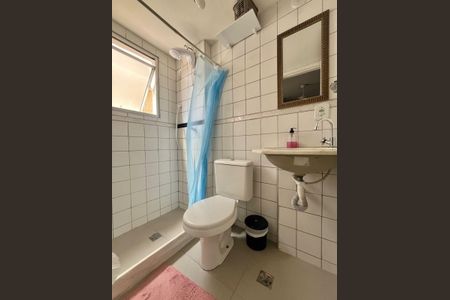 Apartamento à venda com 45m², 3 quartos e 1 vagaBanheiro da Suíte