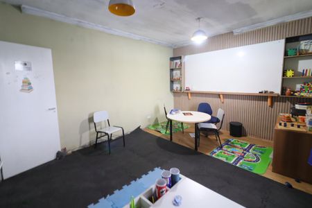 Quarto de casa para alugar com 1 quarto, 50m² em Bussocaba, Osasco