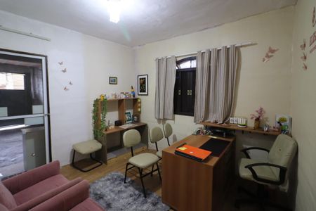 Sala de casa para alugar com 1 quarto, 50m² em Bussocaba, Osasco