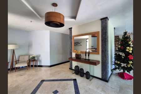 Apartamento à venda com 242m², 4 quartos e 3 vagasHall de entrada