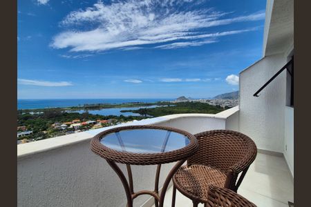 Apartamento à venda com 242m², 4 quartos e 3 vagasSacada 