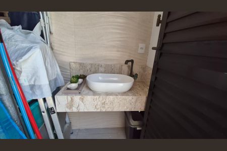 Apartamento à venda com 242m², 4 quartos e 3 vagasLavabo 2